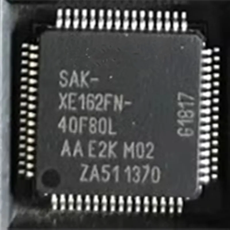 

SAK-XE162FN-40F80L QFP64 1 шт.
