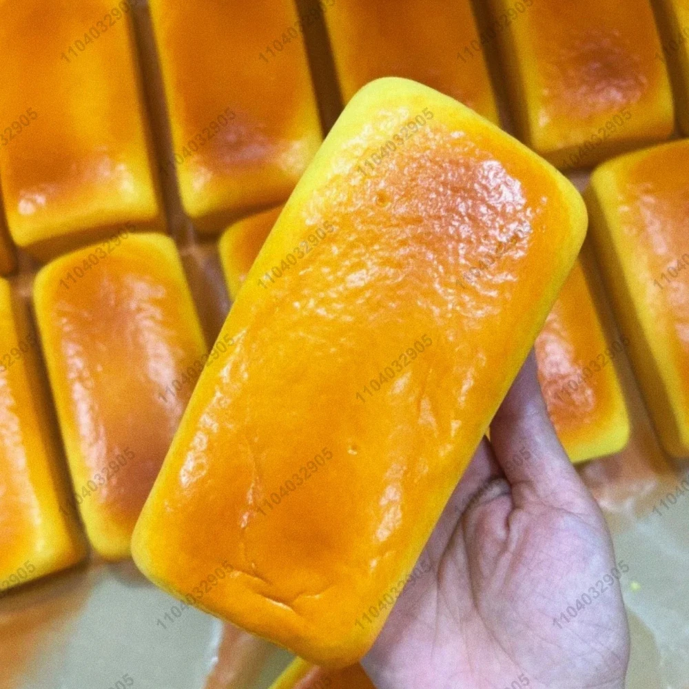 ของเล่นบีบชีสเค้ก ขนมปัง ของเล่นบีบช้าๆ ข้าวเกรียบย่าง ของเล่นบีบคลายเครียด ของเล่นบีบมือ ของขวัญ