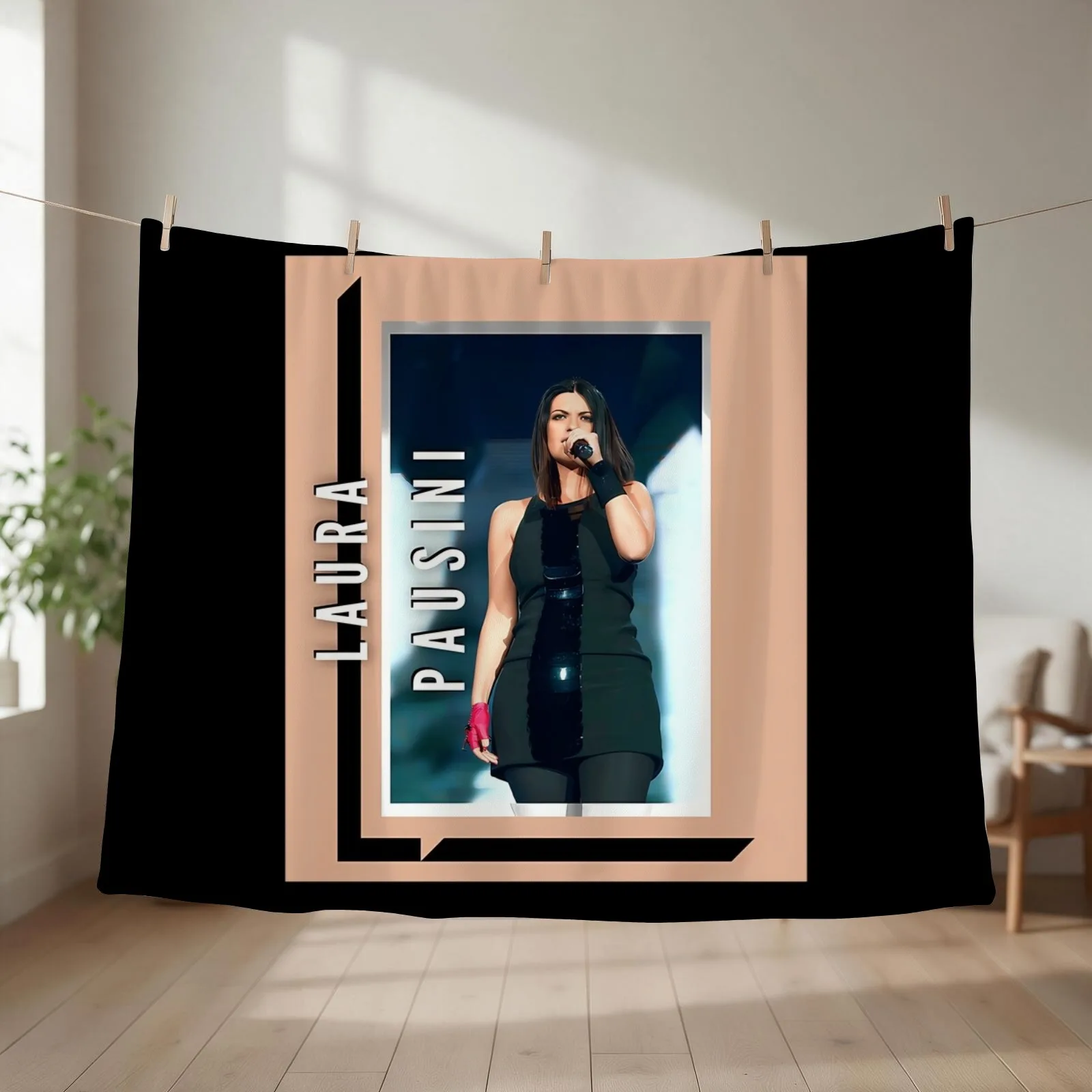 Laura Pausini (2) Throw Blanket couch cozy soft plush fuzzy picnic outdoor blanket
