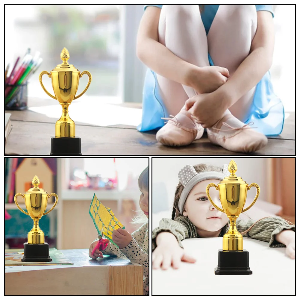 الفائزون على جوائز الكأس الصغيرة، جوائز البولينج، مكافآت أكواب بلاستيكية ذهبية لألعاب عيد الفصح