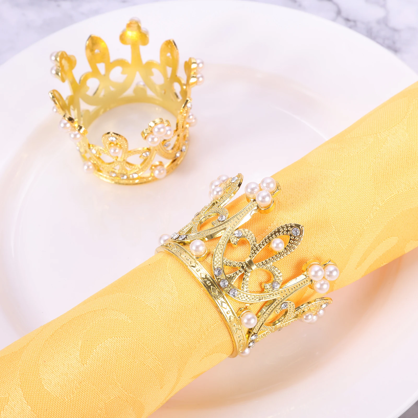 6Pcs Pearl Rhinestone Crown Napkin Rings Table Decoration for Wedding Banquet Hotel Home Kitchen Serviette Buckle Holder