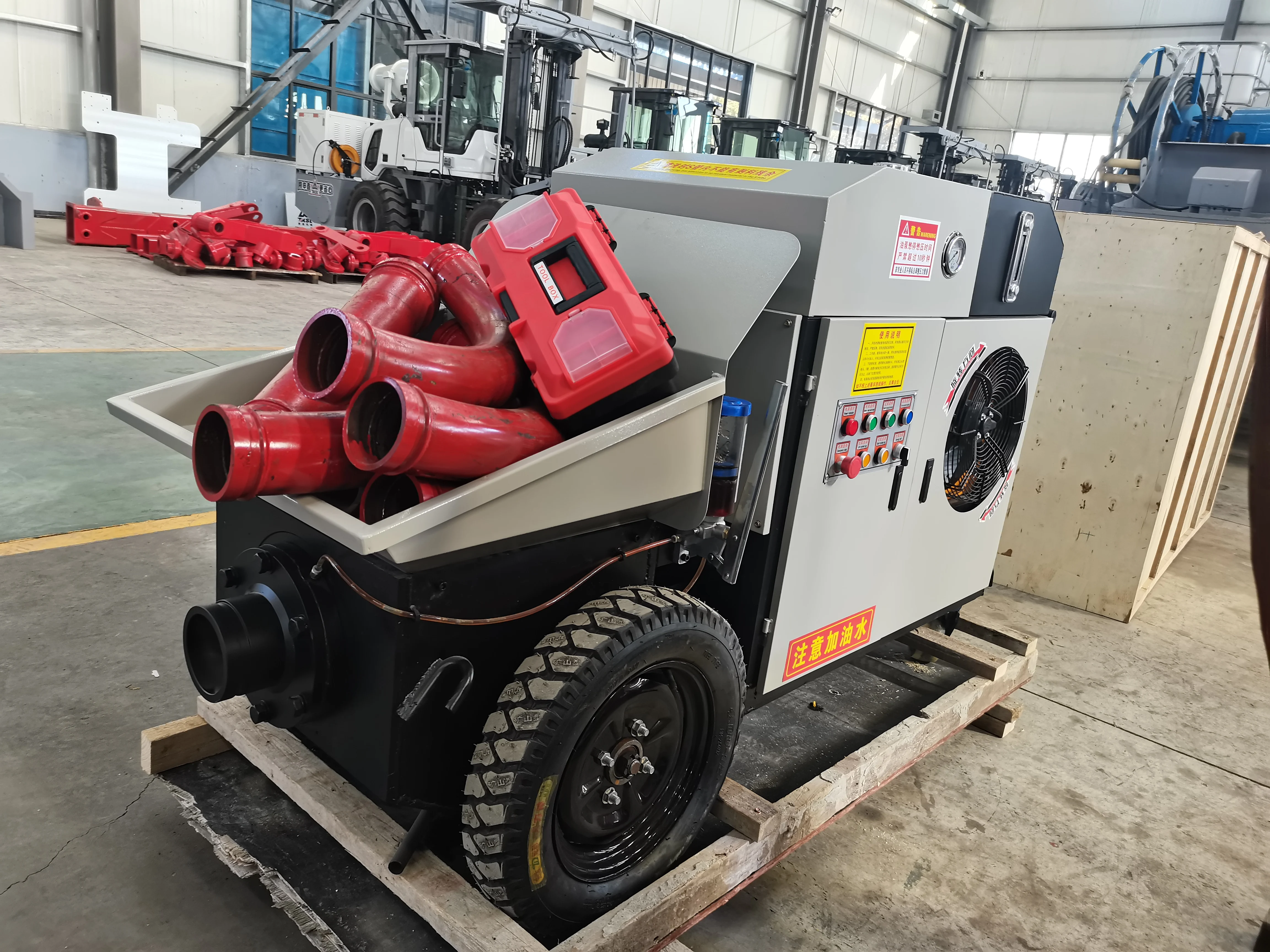 The Best-selling New Hydraulic Piston Type Of Concrete Pump Is Easy To Operate And Is Used In The Housing Construction Industry