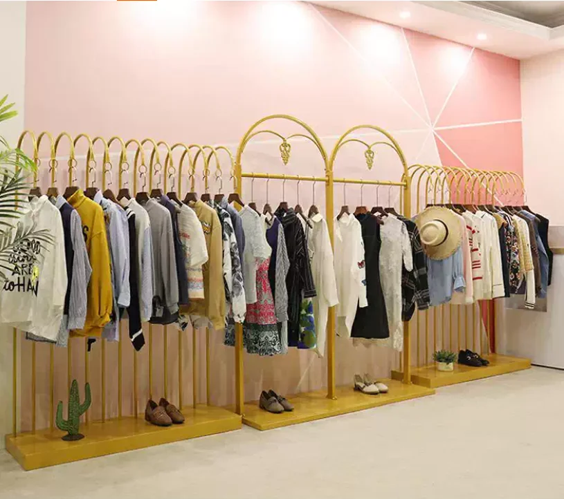 

Clothing StoreWomen's Clothing Store Shelves Clothing Store Hangers Display Racks Floor-to-ceiling Hangers Clothes Racks Shelves