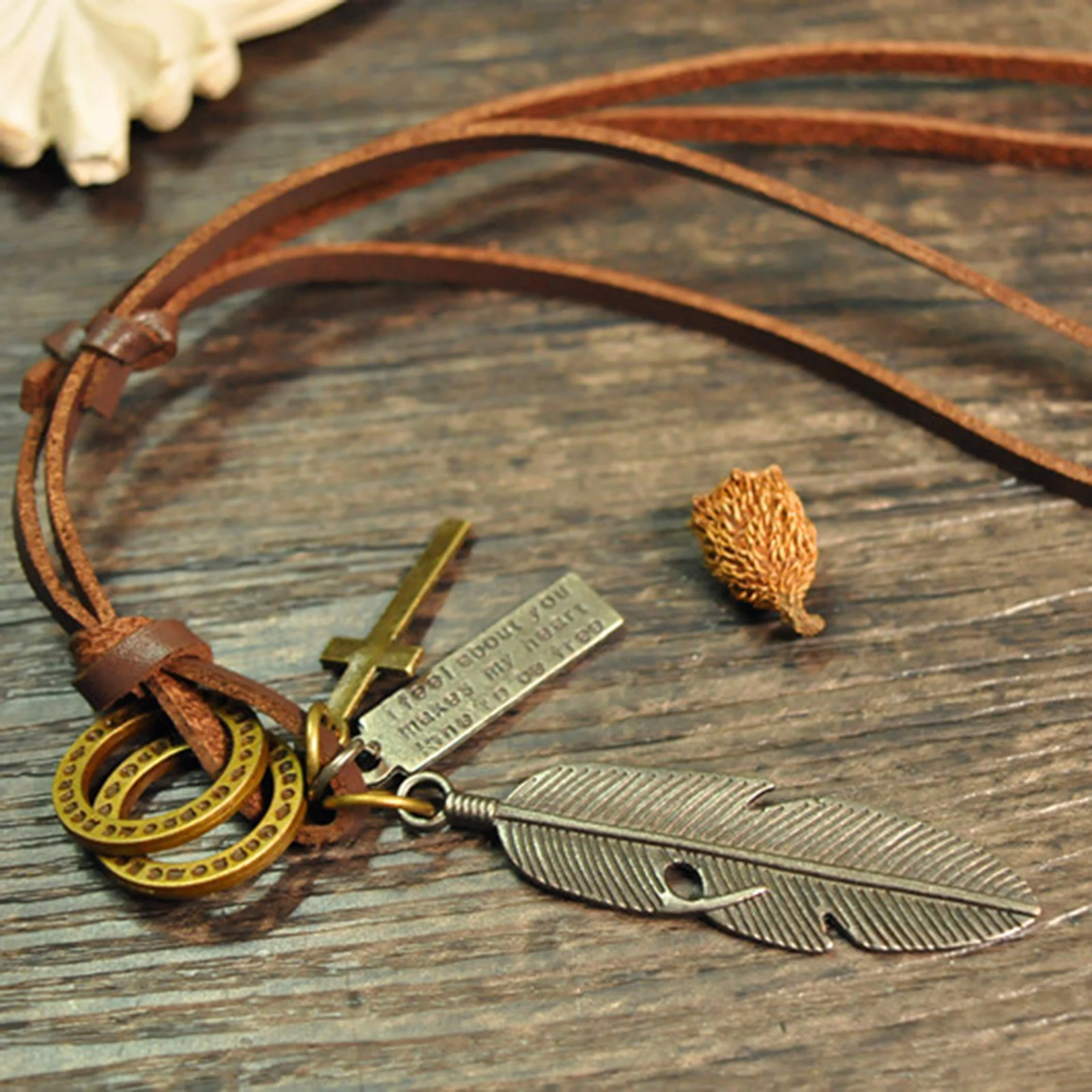 Men's Feather Leath…