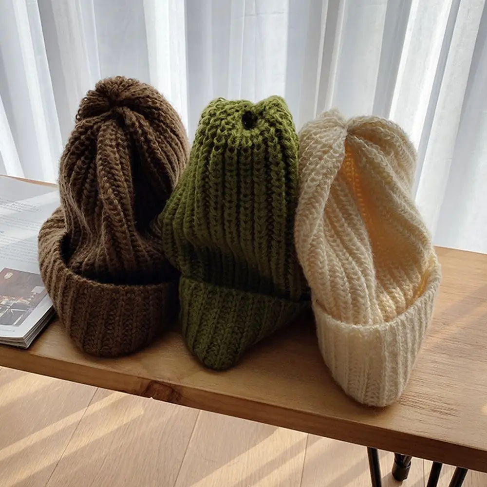 جديد الصلبة لطيف امرأة/الرجال الشتاء الخريف القبعات دفئا بونيه محبوك بيني الإناث قبعة قبعات