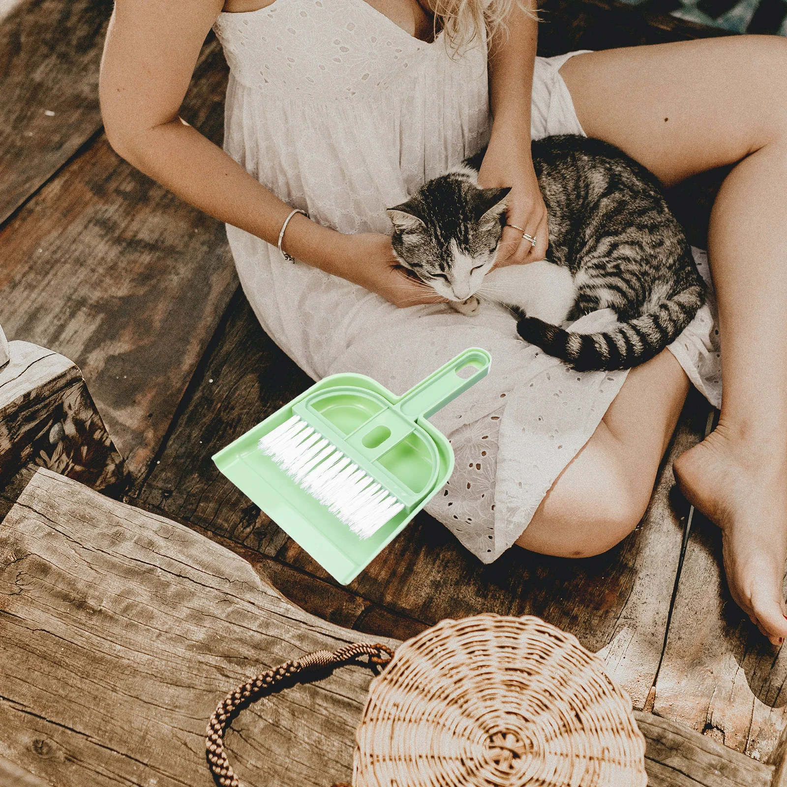 

1Set Compact Pet Cage Cleaning Set Multi-Function Broom Dustpan for Hamster Rabbit Bunny Dog Cat Litter