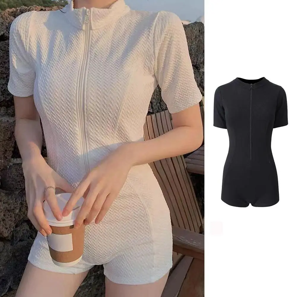 Costume da bagno ad asciugatura rapida Abbigliamento da spiaggia minimalista Tessuto ecologico Costume da bagno da donna ad alta elasticità