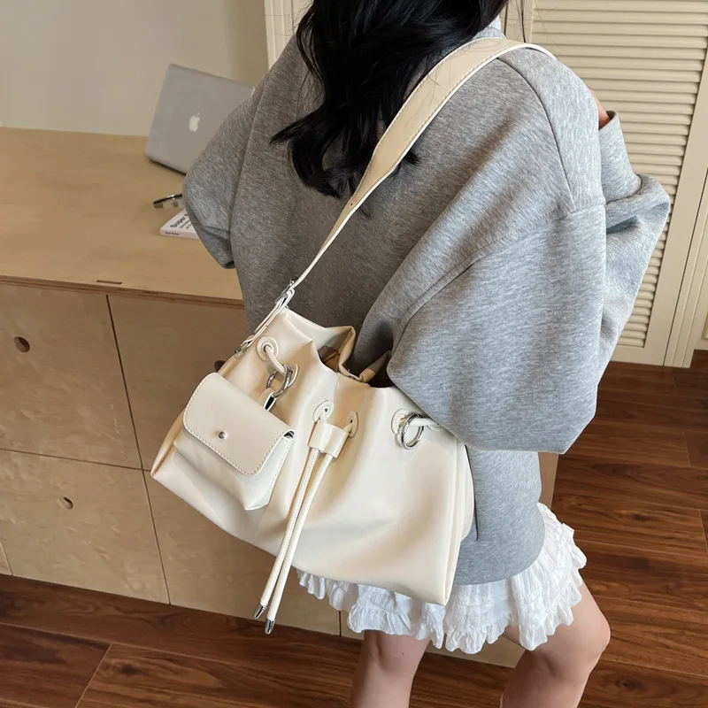 

​​2025 Drawstring Bucket Bag Women Summer Woven Raffia Crossbody Purse Sustainable Texture Office to Beach Convertible System​​