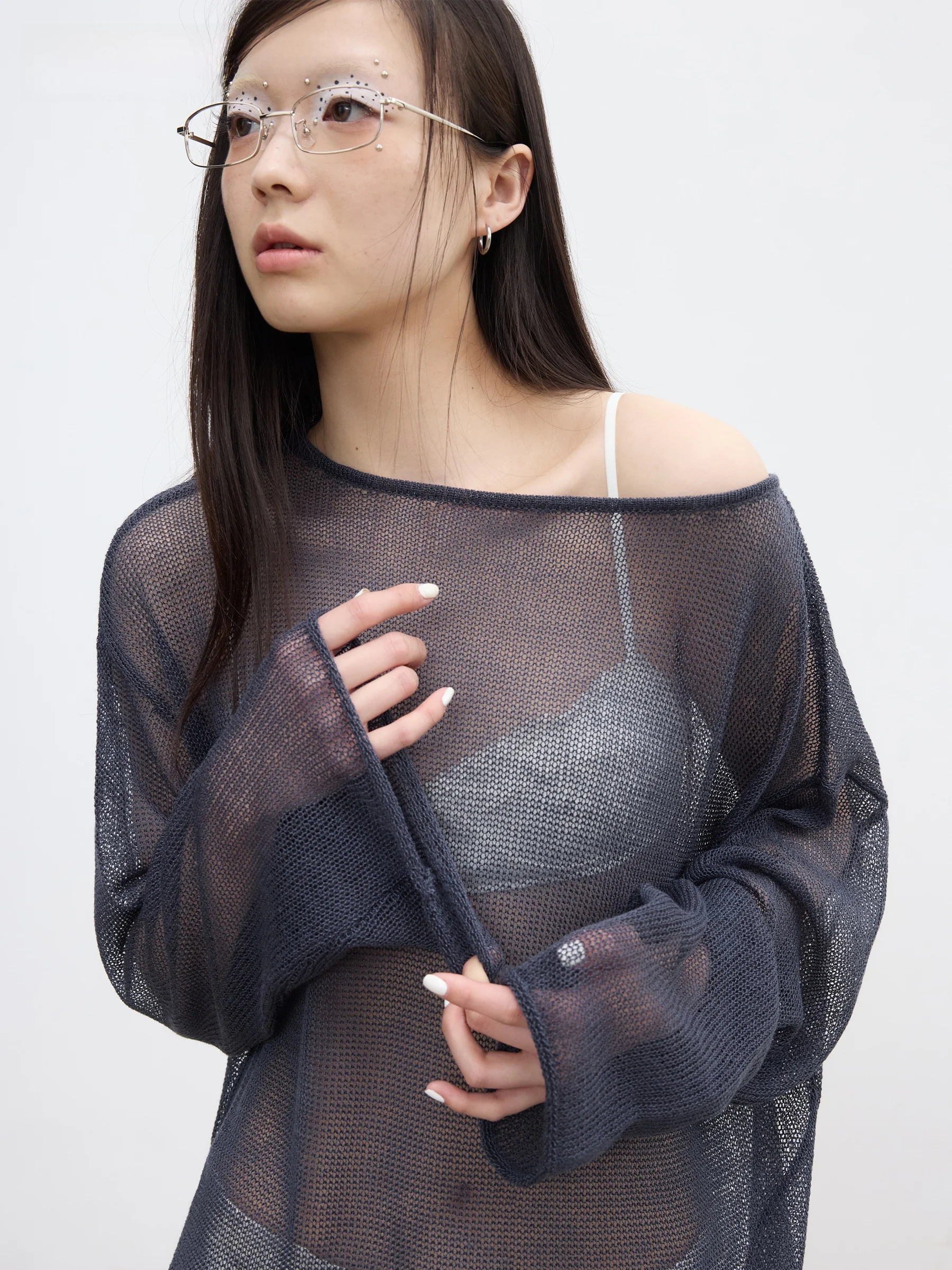 

VERMO Summer Transparent Long Sleeve Cozy Texture Layering Dry Knitted Sweater Women's Loose Fit Soft Acrylic Wool Blend