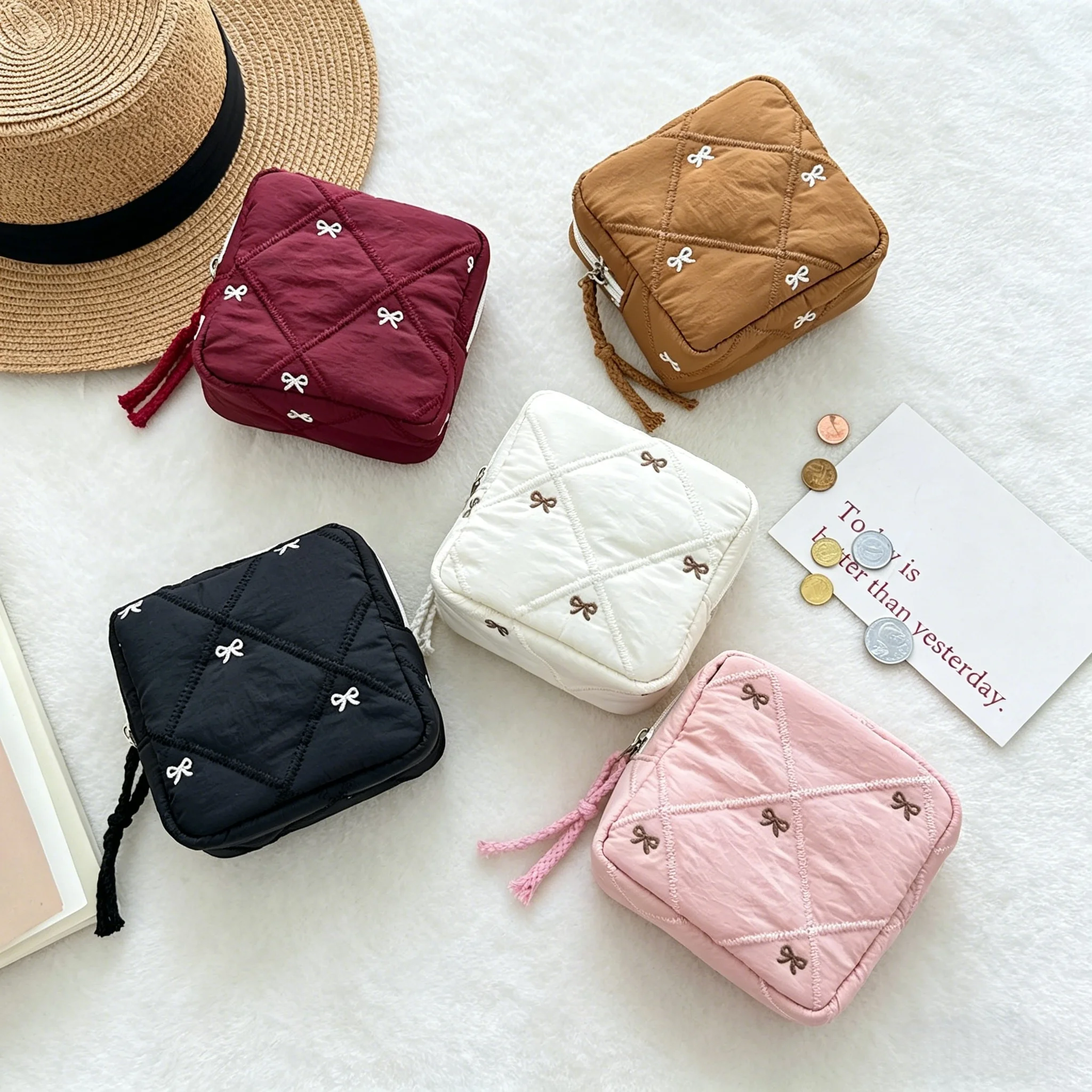 Embroidered Bow Mini Cosmetic Bag, Easy To Store Lipstick, Powder, Earplugs, Coins, Jewelry and Other Small Items