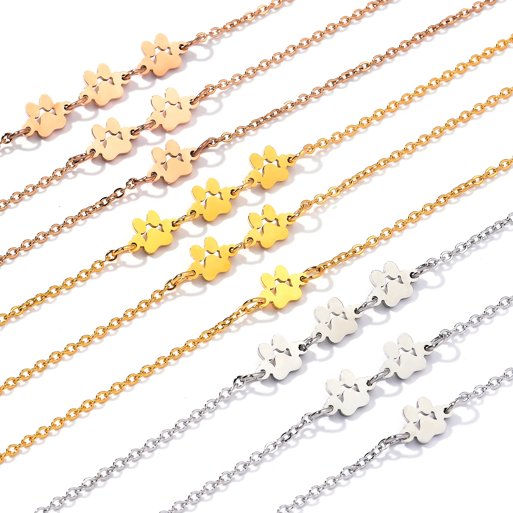 

Custom Words Pets Claw Pendant Necklace For Women Stainless Steel Laser Engraved Name Claw Pendant Choker