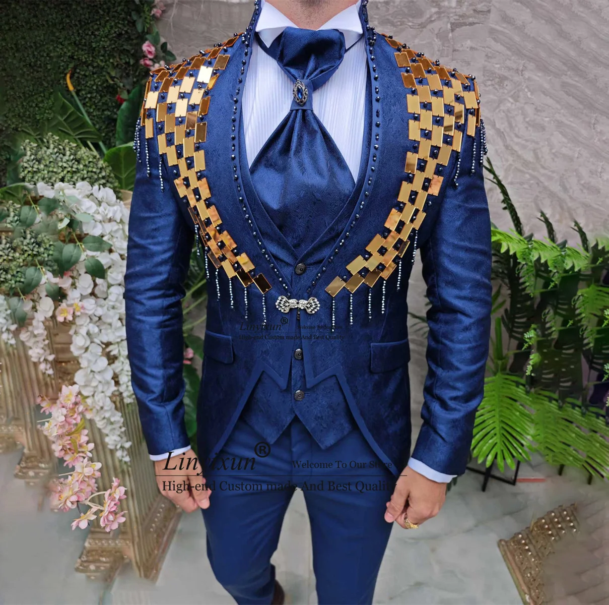 Luxury Beaded Ornament Tuxedos Men Suits 3 Pieces Sets Wedding Groom Dinner Party Male Prom Blazer Slim Stand Collar Ropa Hombre