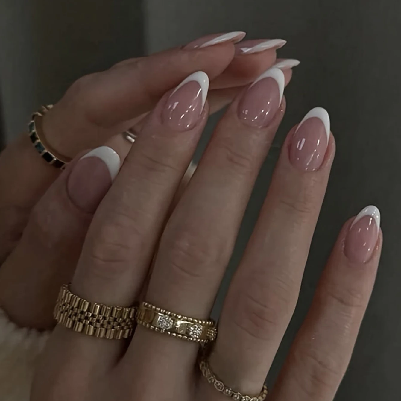 120PCS/Box AWhite Almond French Pointed Nail Smooth Nail, Fully Covered Acrylic Nail, Professional Salon And Diy Nail Art