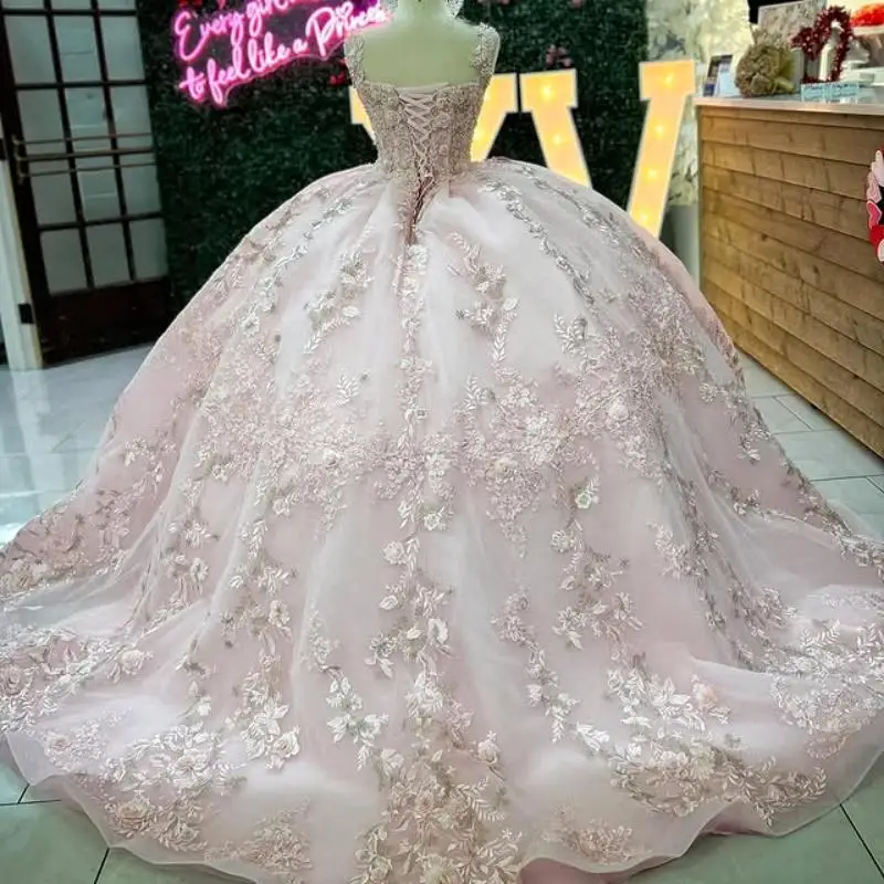 Moda personalizada brilhante rosa fora do ombro quinceanera dres tull apliques de cristal 3d flor vestidos de 15 quinceanera ﻿