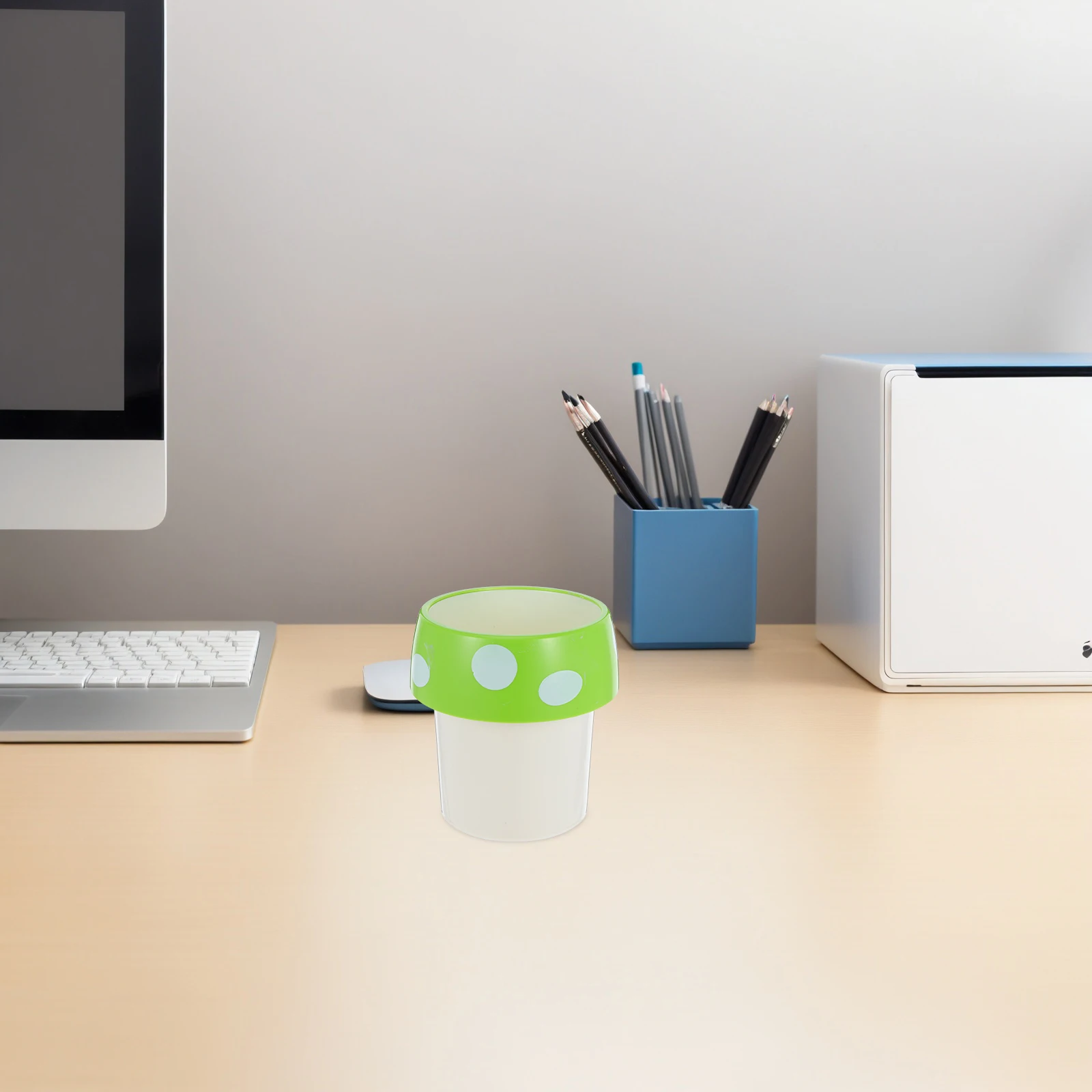 

Mushroom Desktop Trash Can Cute Mini Plastic Wastebasket Small Desktop Garbage Bin for Office Kitchen Bathroom Home Decor