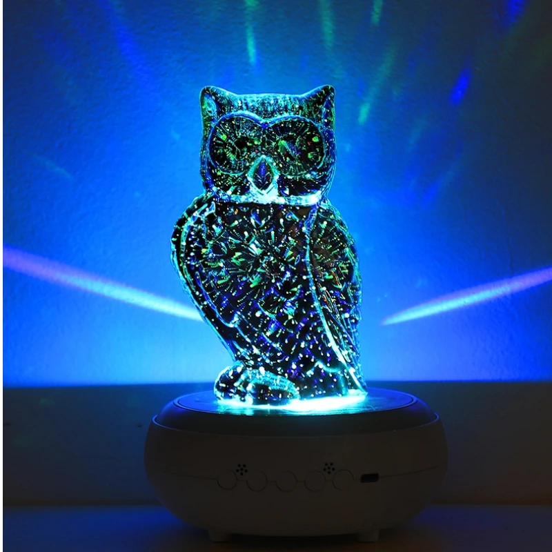 The highly atmospheric owl-shaped 3D ambience light. Once its gorgeous lights are on, the space is as beautiful as a picture.