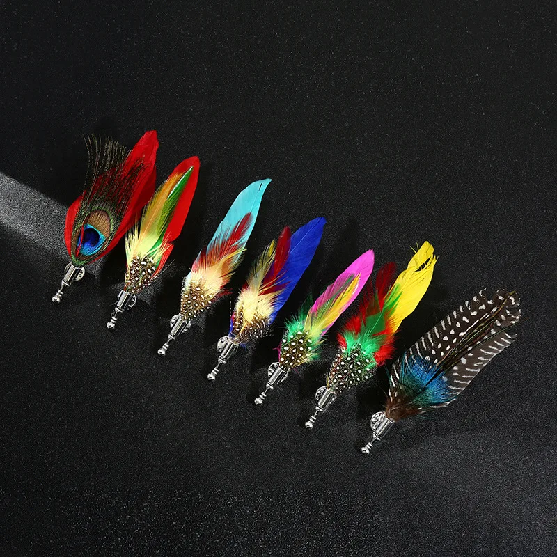 2Pcs Simulated Feather Pin - Eye-Catching Unisex Brooches, Perfect for Personalizing Suits & Dresses