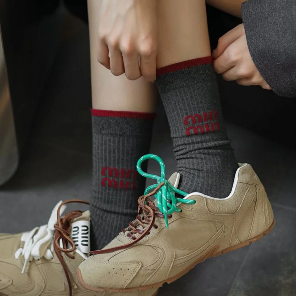 جوارب طويلة على الطريقة اليابانية للنساء ، شريط الموضة ، ركوب الدراجات في الشوارع ، لوليتا لطيفة ، أنبوب متوسط ، امرأة ، خريف ، شتاء ، 6 أزواج لكل لوط