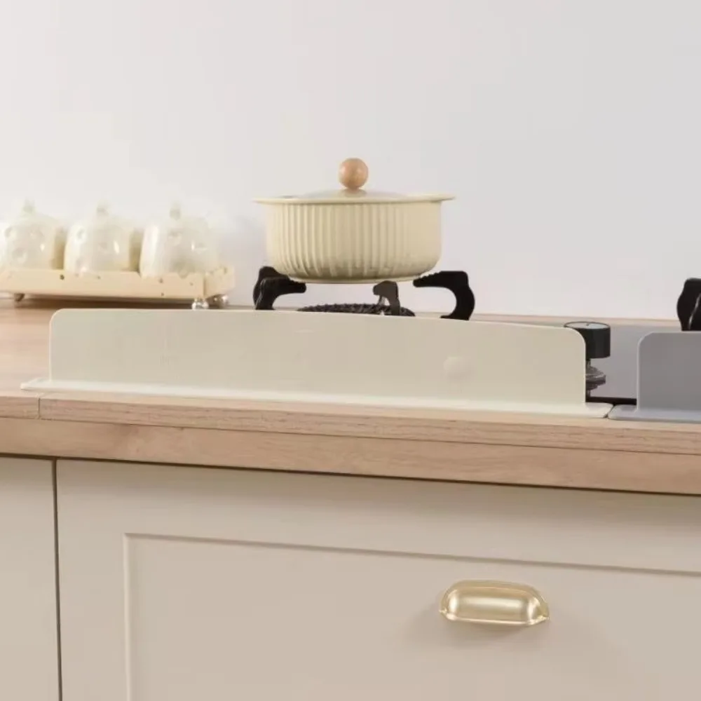 

Silicone Kitchen Sink Splash Guard Anti-splash Feature 49cm Silicone Splatter Screen Waterproof Design Water Splash Guard