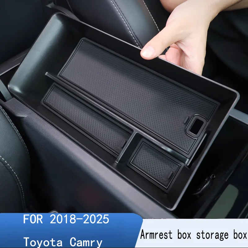 

Для Toyota Camry 2018-2025: Органайзер-бокс для центральной консоли с беспроводной зарядкой и силиконовой подкладкой для хранения и порядка