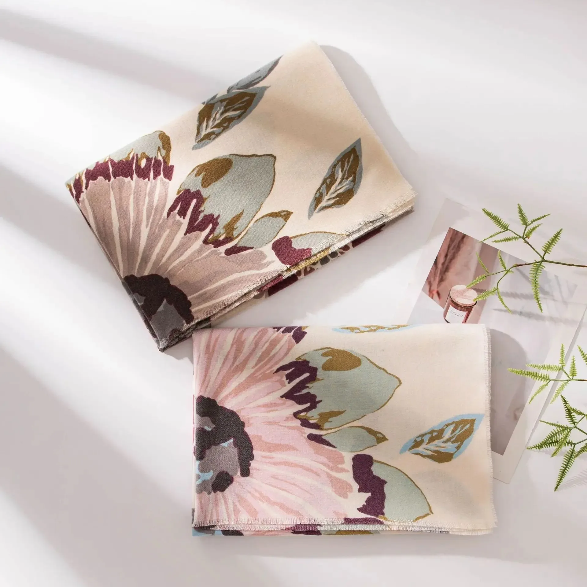 

Printed Scarf Women's Winter New Style Faux Cashmere Warmth Cold Resistance Shawl Artistic Retro Style Warmth Functional Scarf