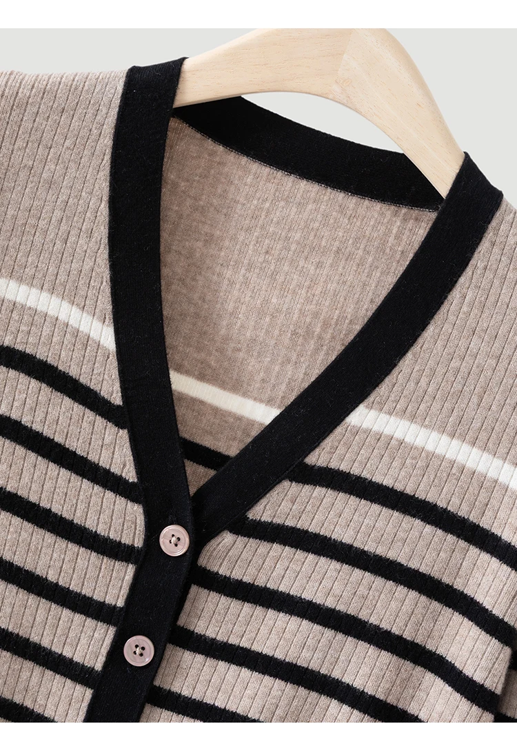 MZ62028 Damen Vintage Gestreifter V-Ausschnitt Gerippter Strick Langarm-Cardigan mit Kontrastbesatz Knopfleiste Modal-Mischung Frühherbst-Pullover – Detail 17
