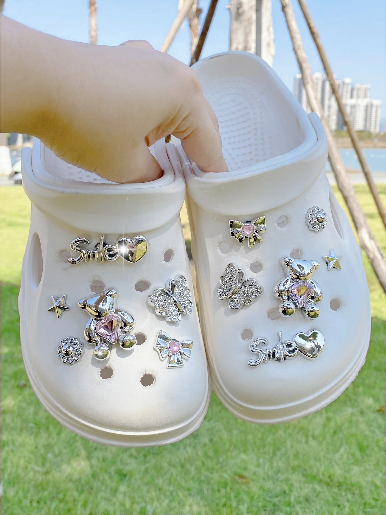 12pcs Fashionable & Versatile ABS Shoe Charms - Bright Rhine