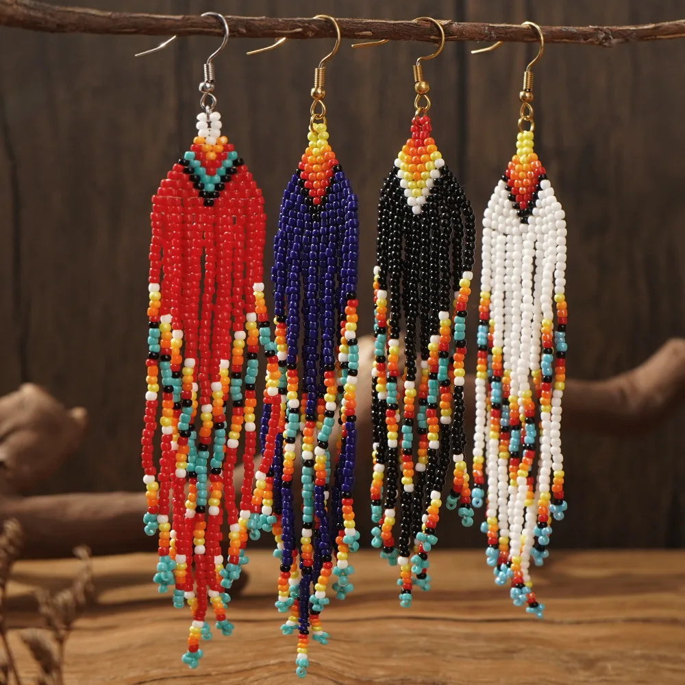 

Beaded earrings Tassels Rainbow Geometry Bohemia Versatile Arrow Mode Hand weaving Alloy Female Trend Simple Rice bead earrings