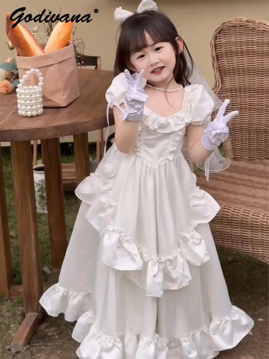 

Baby Girls Birthday Party Dress Princess Gown 2026 Summer New Childrens Square Collar Puff Sleeve Ruffle Trim Bow Wedding Dress
