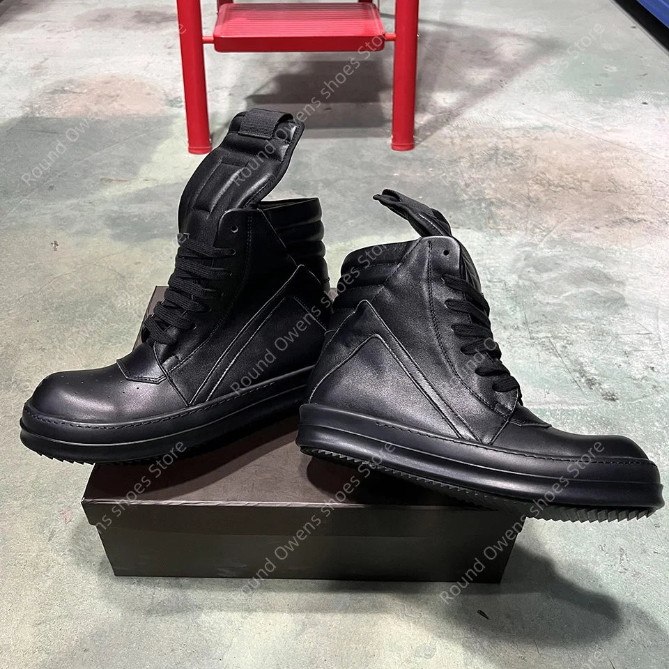 العلامة التجارية حذاء رجالي عادية عالية الجودة النساء حذاء رياضة أسود حذاء بوت بطول الكاحل الجغرافيا الجلود رو الدانتيل يصل موضة سميكة وحيد شقة البريدي حذاء رياضة