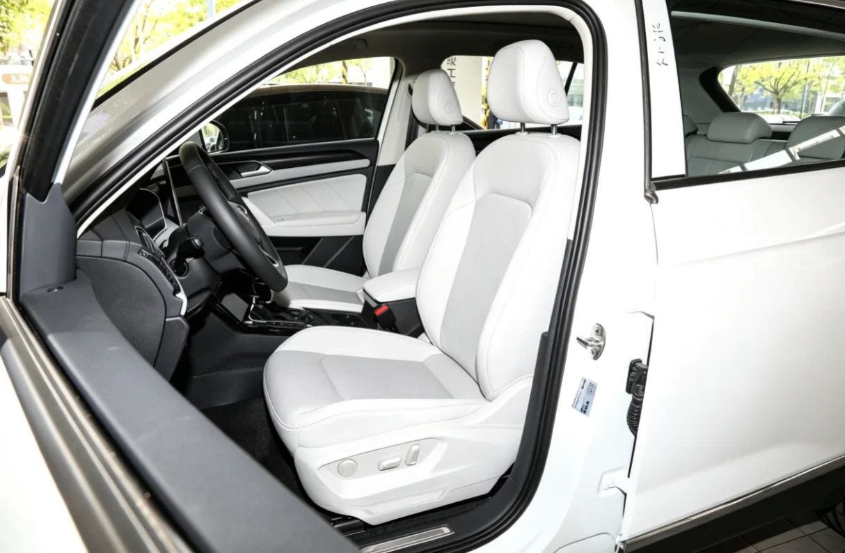Für Volkswagen Tayron 2020~2023 Maßgefertigte Autositzbezüge Luxuriöses Nappaleder 100% Passgenau Innenraumzubehör 360 ° Vollständige Abdeckung – Detail 8