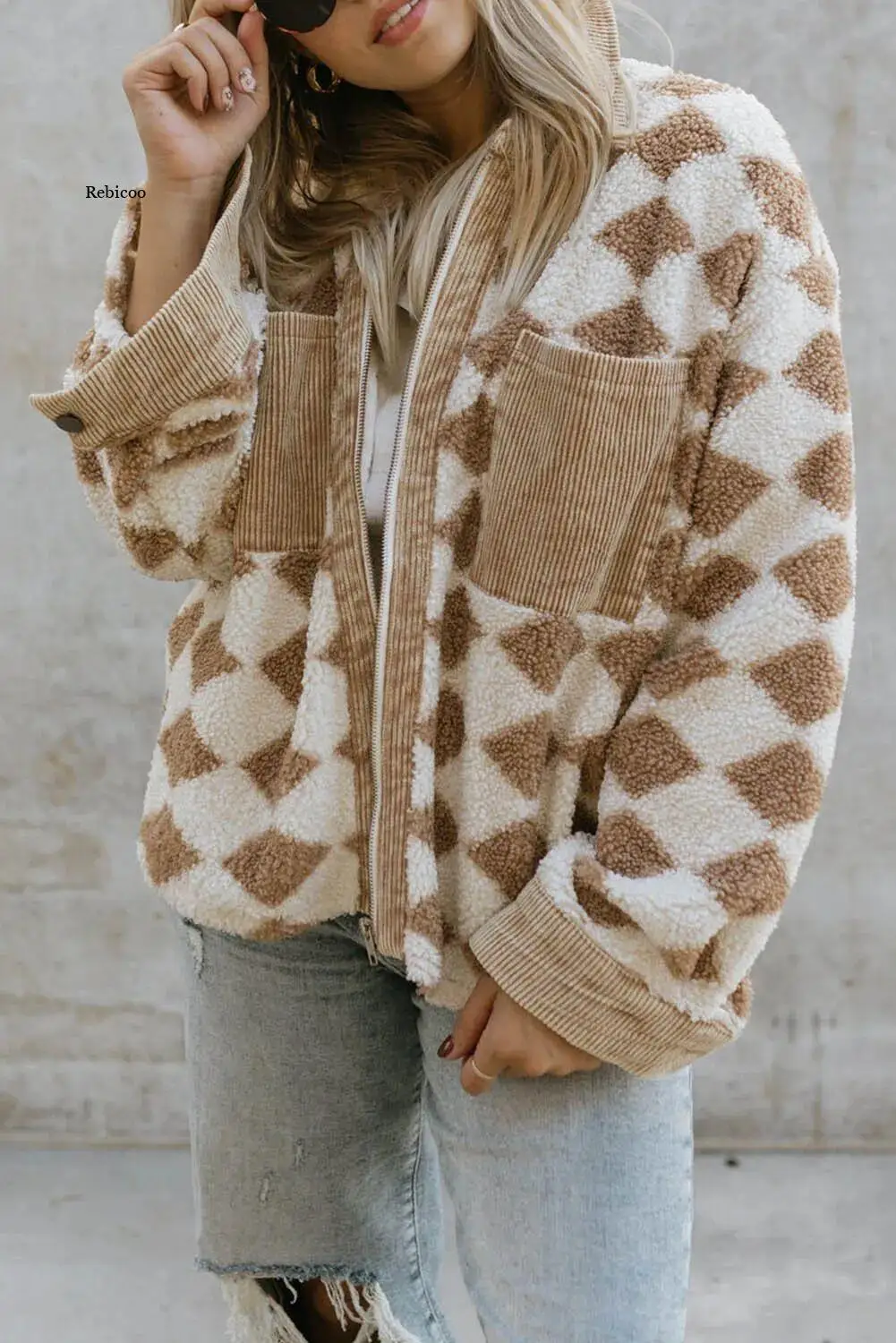 

2023 Autumn/winter European and American Leisure Fashion Plush Coat Women's Checker Printed Zipper Coat