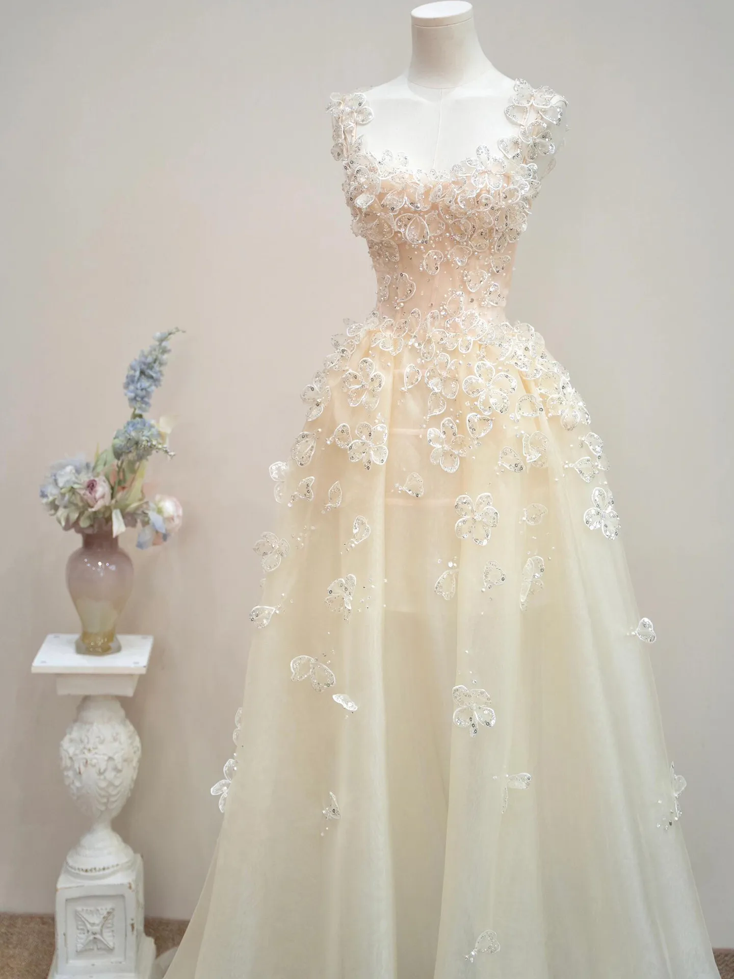 Sweet Flower Wedding Dresses Glitter Wedding Party Dress With High-end A-line Bridal Ball Gown Customized Wedding Gowns 2026 New