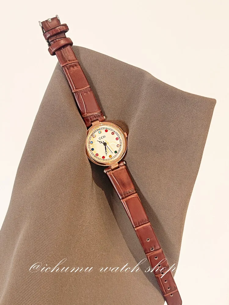 Elegant Ladies Watch Fashion Color Personality Dial Exquisite Leather Ladies Clock Simple Women's Quartz Watch