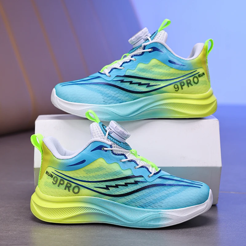 

Детская спортивная обувь для мальчиков, новые дышащие противоскользящие кроссовки на плоской подошве с сеткой для девочек, универсальная спортивная обувь для тренировок на открытом воздухе