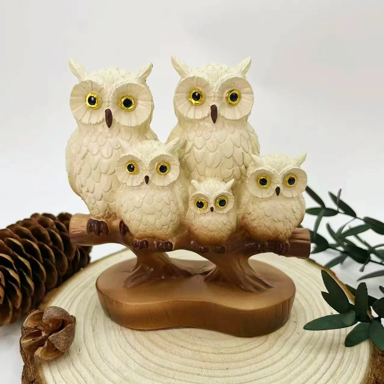 Ornements décoratifs d'animaux de hibou simples et modernes, décoration de maison, entrée de salon, bibliothèque, armoire à vin, ornements de décoration d'armoire de télévision 1 pièce