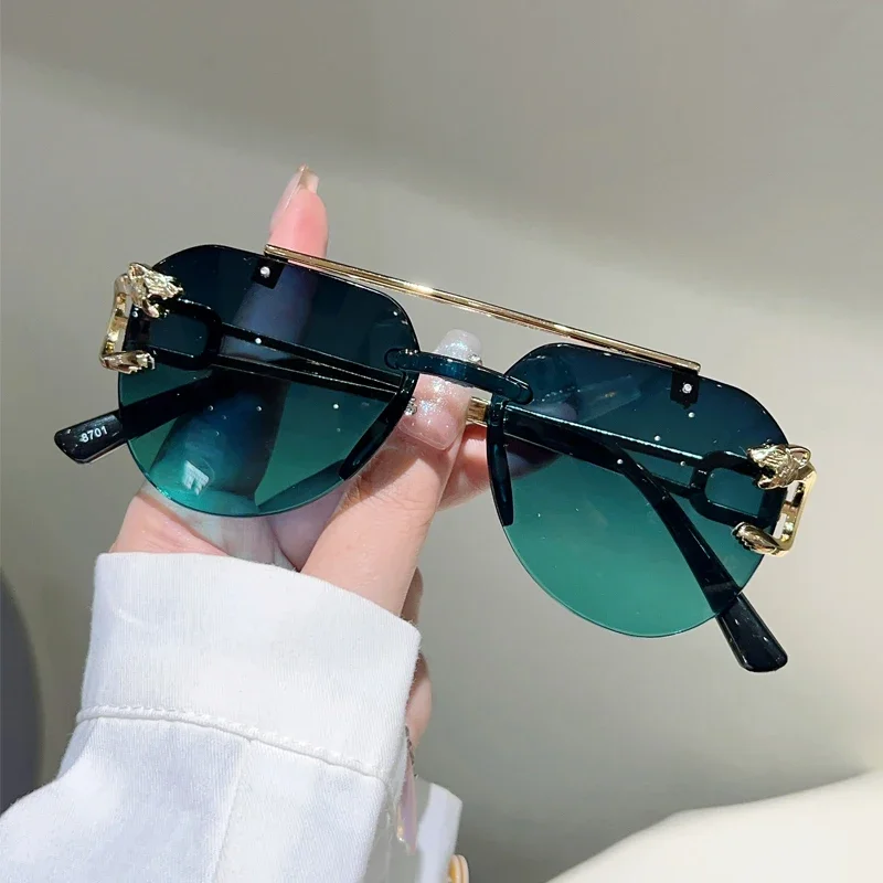 Lunettes de soleil pilote sans bords pour hommes et femmes, mode Vintage dégradé, nuances décontractées, Design de marque tendance, décoration extérieure