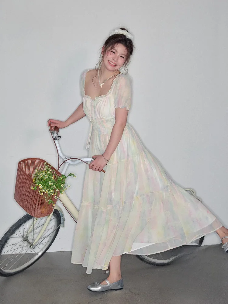 

Новинка! Летнее женское платье больших размеров с завышенной талией, стройнящее, с коротким рукавом, расписное, в корейском стиле, А-силуэт.