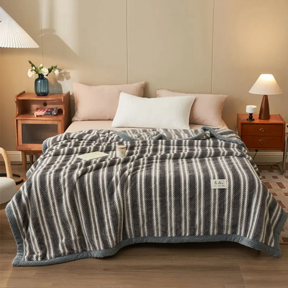 Cozy Japanese-style Winter Throw Blanket Warm Coral Fleece Sofa Throw Thickened Washable Nap Blanket Dormitory