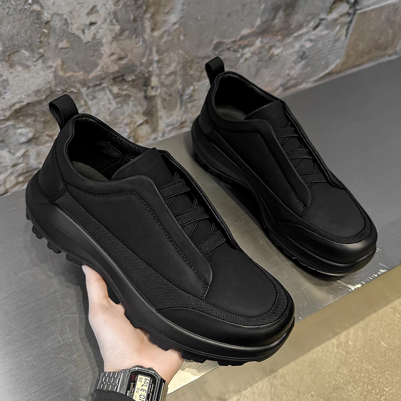 

New Men Fashionable Casual Sports Shoes Black Men Versatile Lightweight Comfortable Board Shoes Elastic Band Ankle Shoes Men