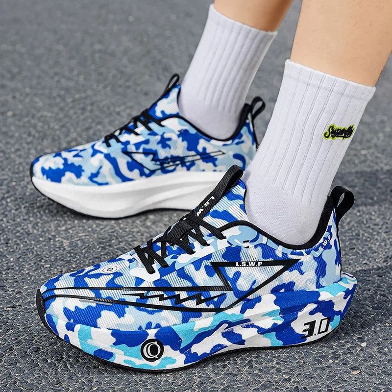 Herren-Freizeitsportschuhe, trendige Camouflage-Laufschuhe für Herren und Damen, hochelastische, dicksohlige, dämpfende Sneaker, atmungsaktive, leichte Laufschuhe aus Mesh-Material, rutschfeste, abriebfeste Außensohle, für Jugendliche geeignet. – Detail 12