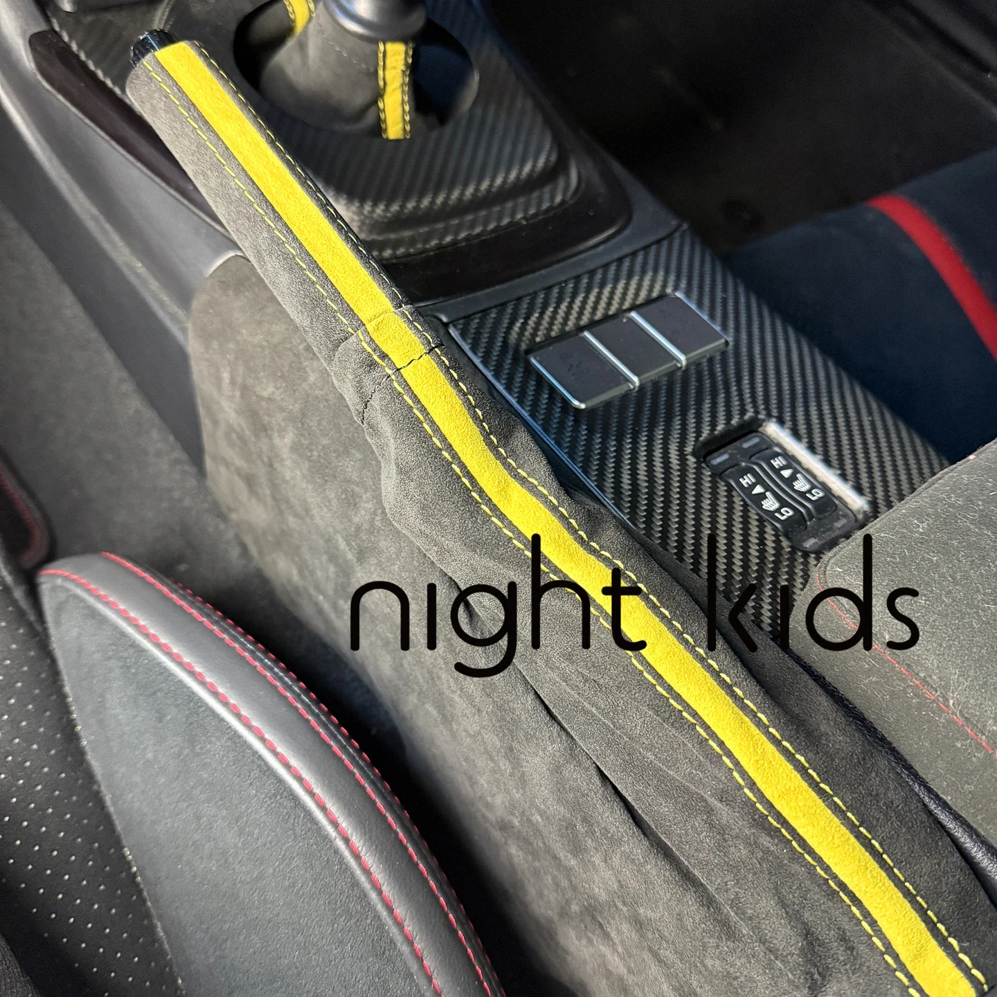 Handle Alcantara Handbrake Handle for Toyota GT86 GR86 ZC6 ZD8 BRZ 2012-2026 Carbon Fiber Night Kids