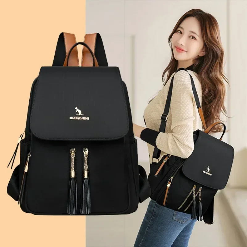 Hot Selling Solid Color Zipper Oxford Fashionable Women's Backpack 2025 New Versatile Commuting Large Capacity Soft Backpack