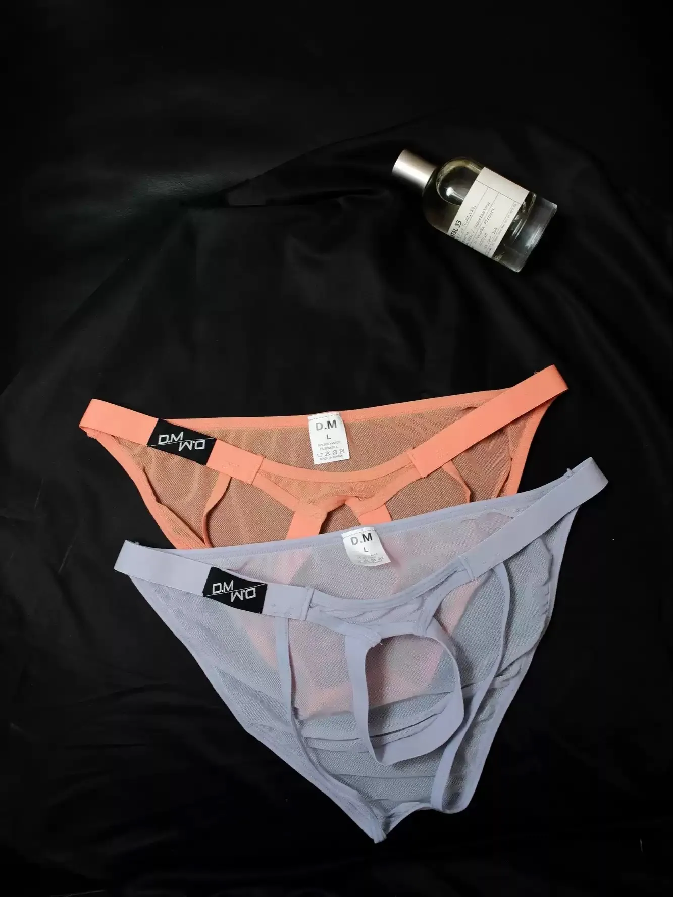 Men's Underpants Low-Rise Sexy Transparent Sex Toys Men's Briefs Hollow Out Gay Perspective Mesh Underwear Men's Thongs Sissy