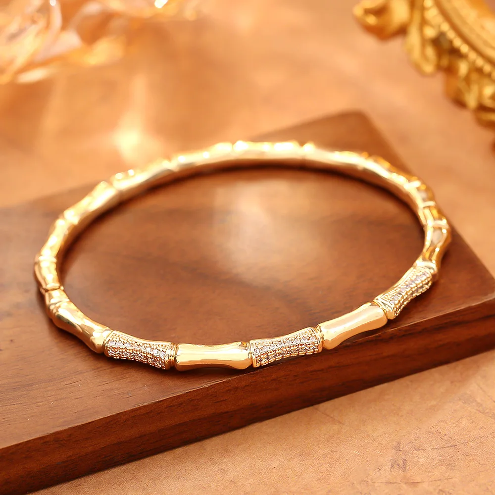 

Fashionable and Exquisite Bamboo Bracelet Light Luxury Niche Light Luxury Design Super Flash Zircon Hand Jewelry for Women