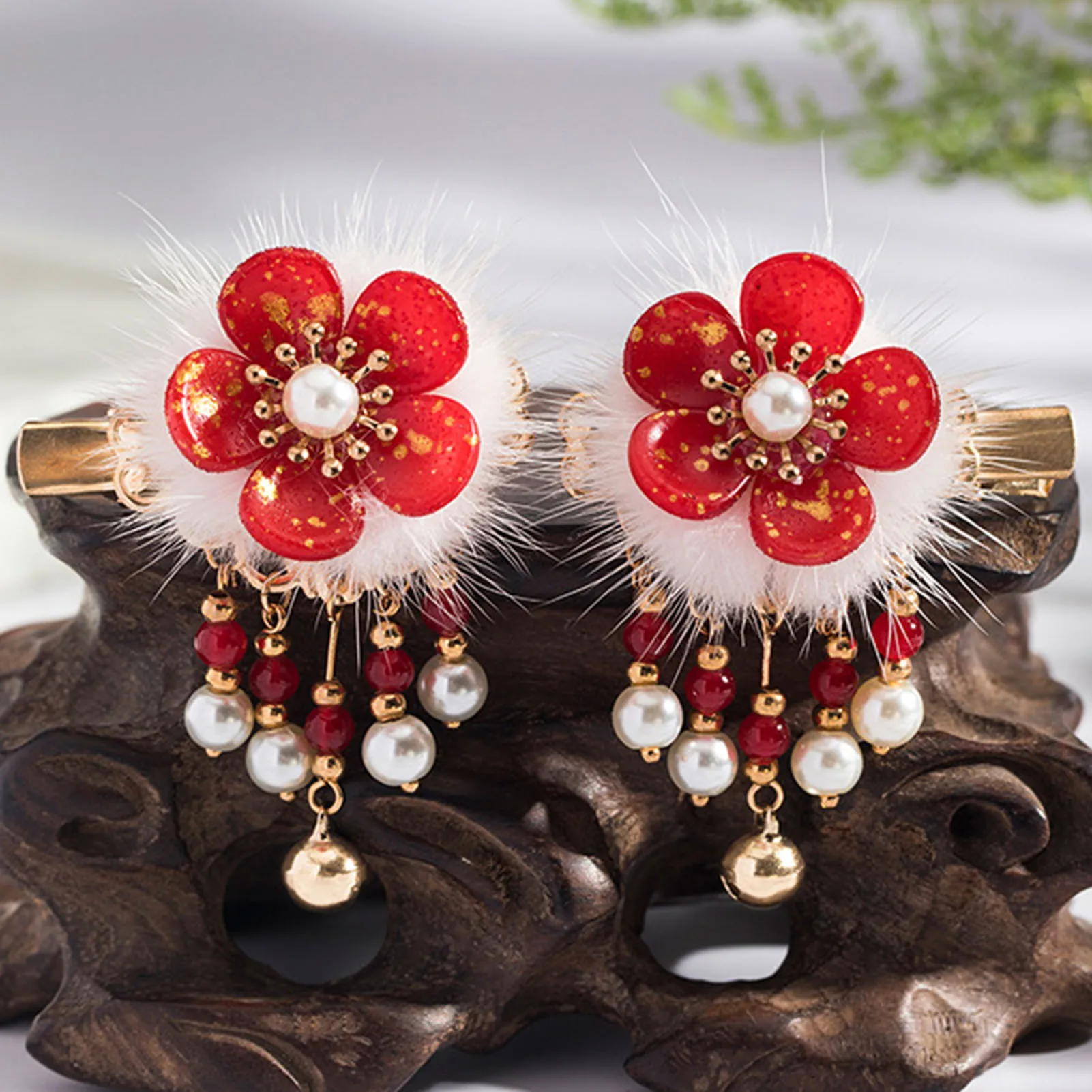 Sweet Ancient Style Hairpin Flower Tassel Hair Clip with Plush Ball Decor Children Girls Hanfu Duckbill Clip Wig Braid Headwear