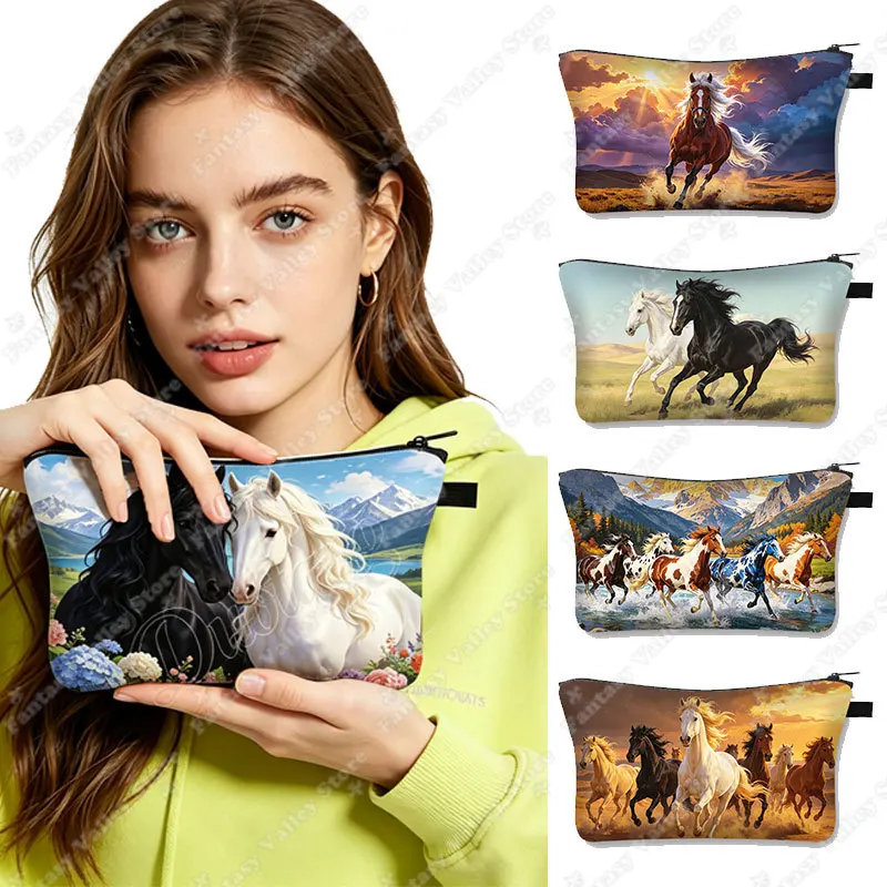 Animal Galloping Steed Horse Print Cosmetic Case Racing Horse Women Makeup Bag Lipstick Napkin Holder Cosmetic Bag Zipper Pouch