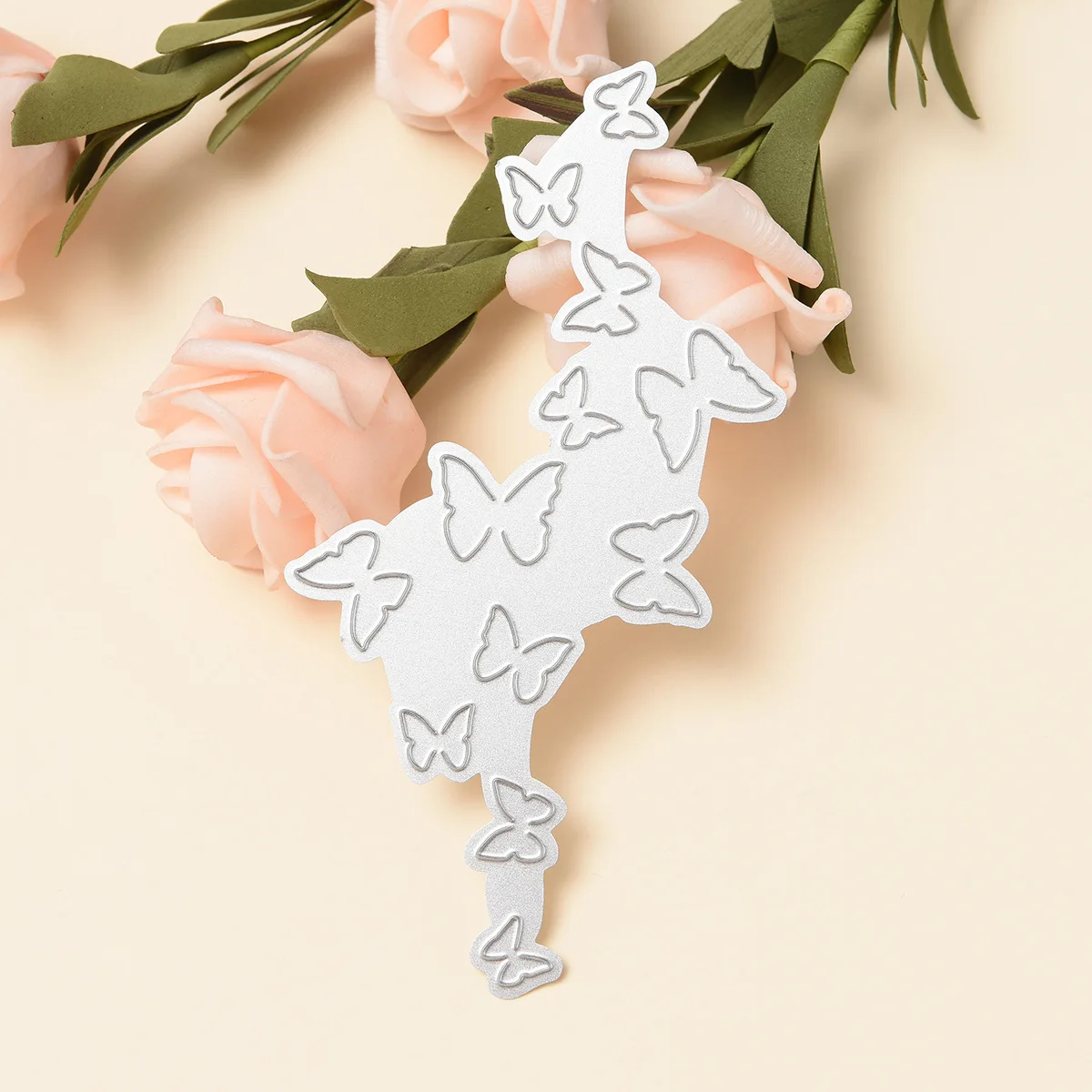 

butterfly Metal Cutting Dies Mold Scrapbooking Paper Cards Craft Knife Mould Blade Punch Template Embossing Stencils 1PCS