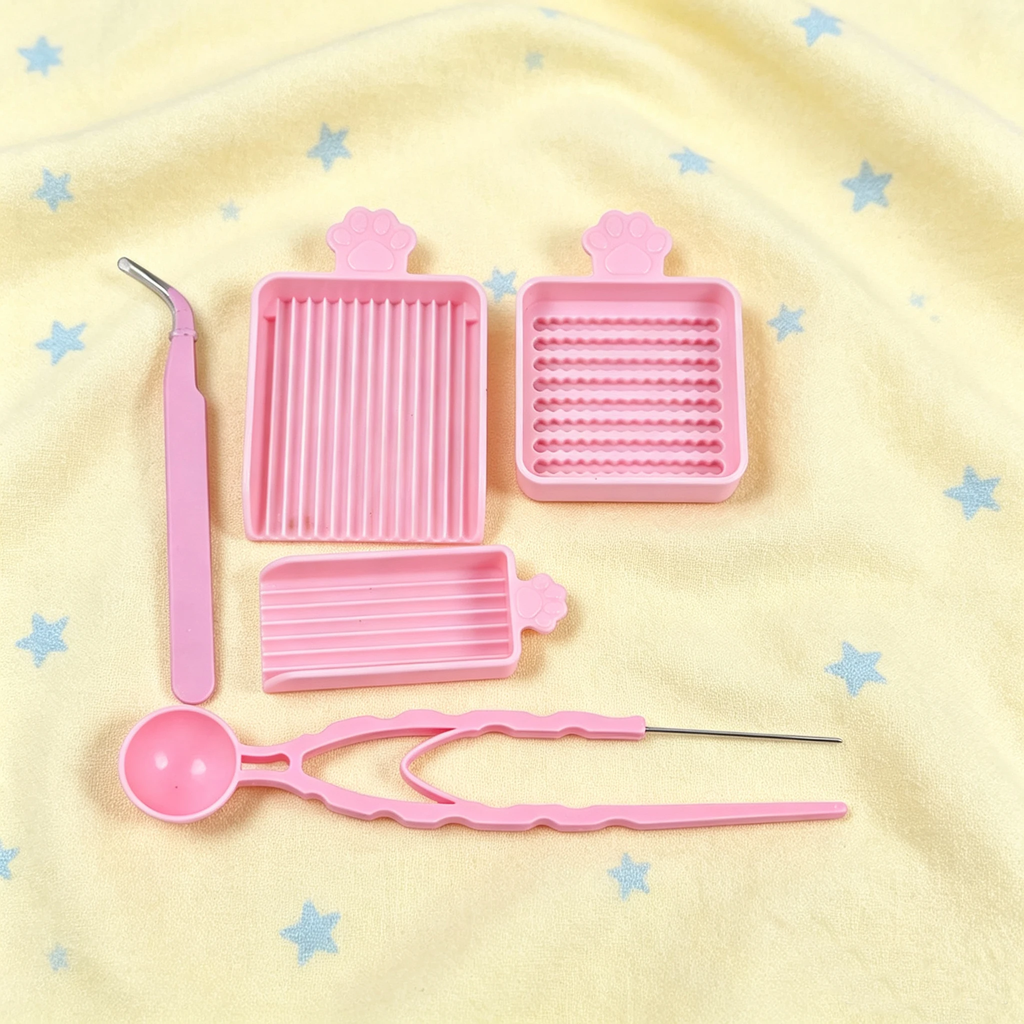 5Pcs Fuse Beads Tool Kit Alignment Tray Scoop Trays Placement Pen Precise Tweezers Efficient Bead Picking for DIY 5/2.6mm Beads
