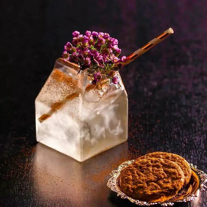 New Creativity Friends Half Pint Creamer Cocktail Glass Quadrate Milk Carton Box Rum Fruit Juice Beverage Cold Drink Cup For Bar